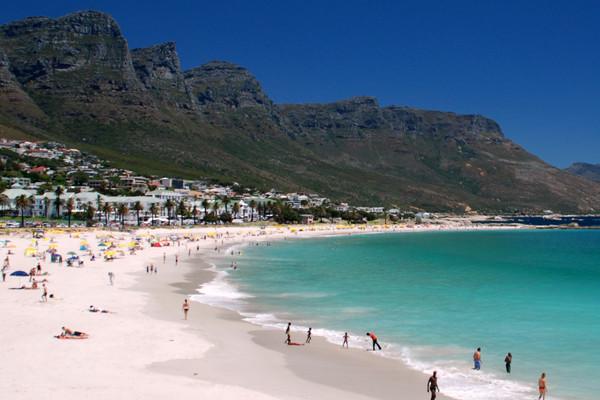 Camps-Bay-Beach-Cape-Town_cb8863e5-2b21-4249-a7d2-8532585feec6_1024x1024